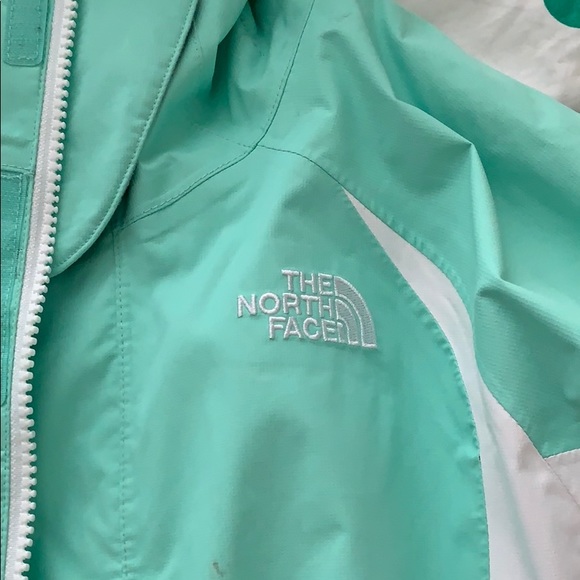 THE NORTH FACE raincoat!!!!! - Picture 2 of 9
